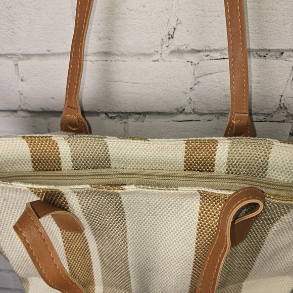 Striped Tan and Cream Tote Bag - Picture 5 of 6
